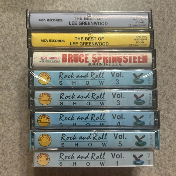 (8) Cassette Lot: Brice Springsteen, Rock & Roll Vol 1,3,3,4,5 & Lee Greenwood - Picture 2 of 2